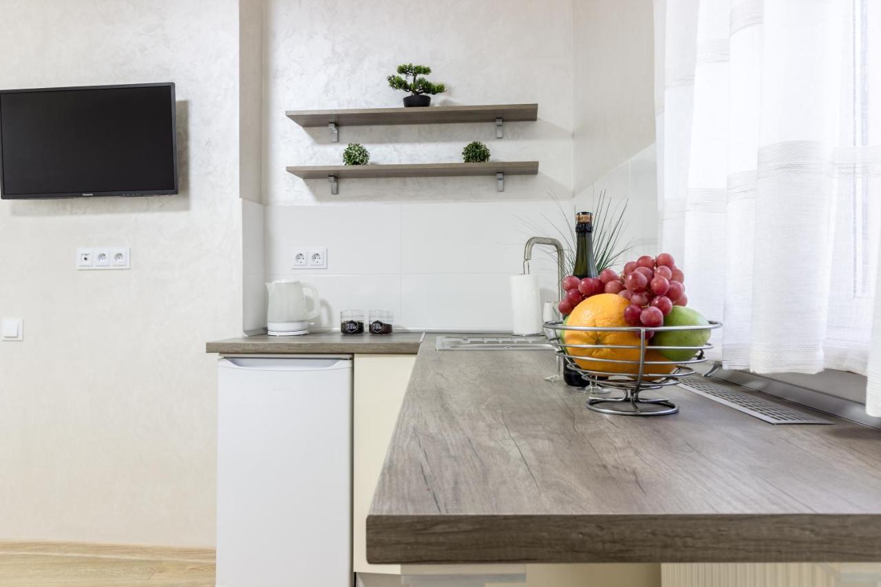City Center Vip Studio Apartment Liov Exterior foto