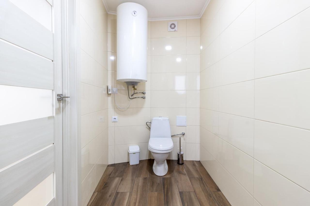 City Center Vip Studio Apartment Liov Exterior foto