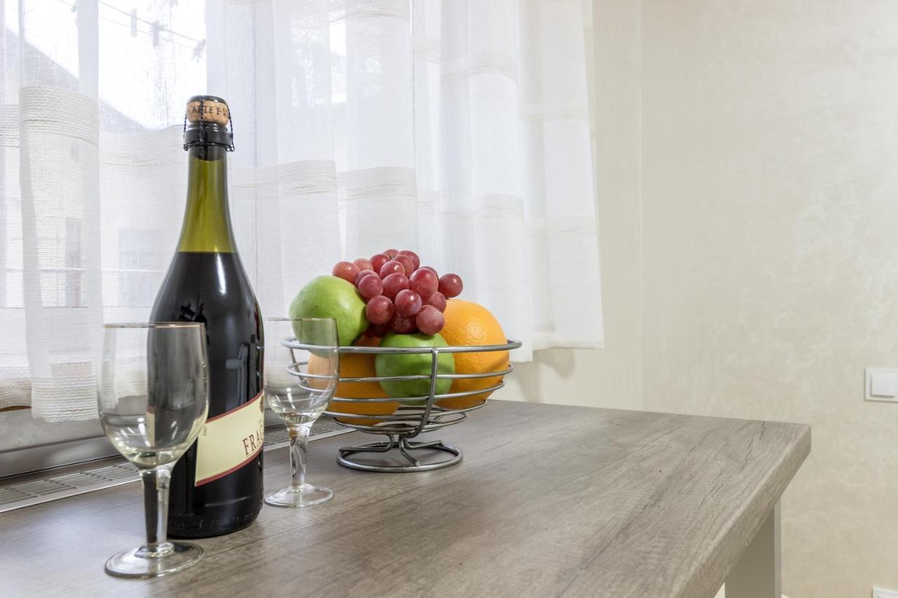 City Center Vip Studio Apartment Liov Exterior foto